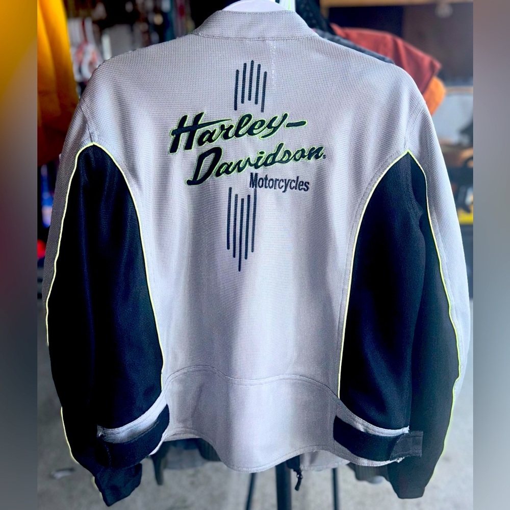 Woman’s Harley Davidson jacket